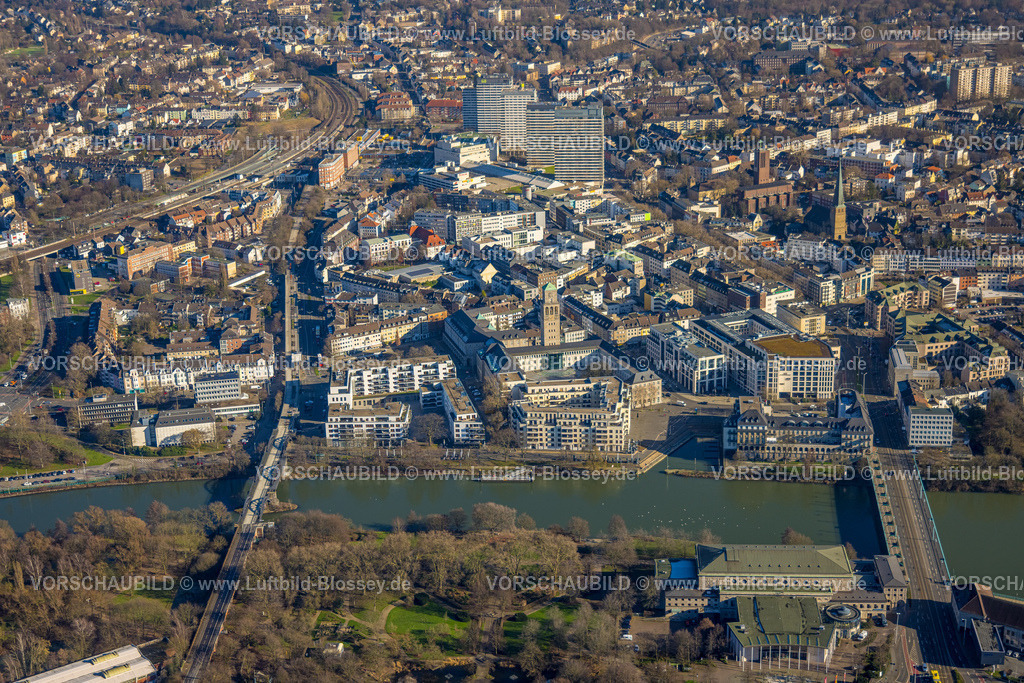 Muelheim230201204 | Luftbild, Stadtansicht City, Ruhrpromenade, Schlossbrücke, Ruhrbrücke mit Radschnellweg RS1, historisches Rathaus, Hochhäuser Dickswall, Hauptbahnhof, Altstadt I, Mülheim an der Ruhr, Ruhrgebiet, Nordrhein-Westfalen, Deutschland