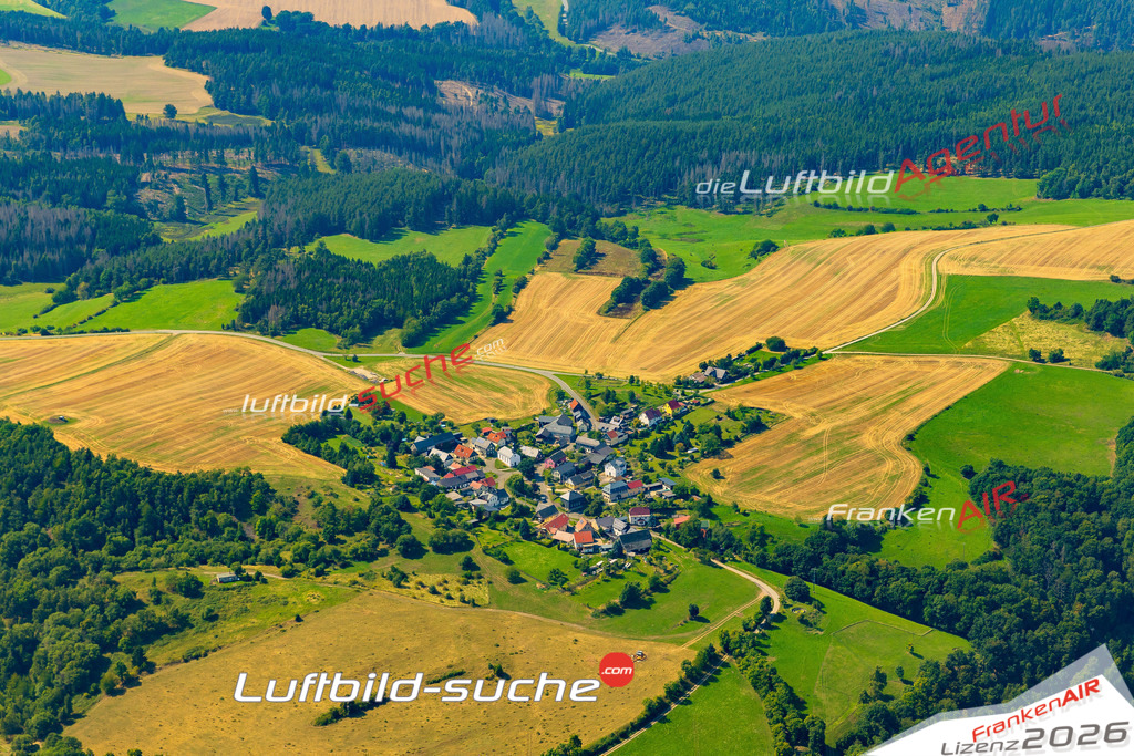 Luftbild Vs Google Maps  Wittmannsgereuth  Saalfeld -Das Luftbild wurde 2025 vom UL-Flugzeug heraus erstellt ( keine Drohnenluftbilder ) - Hochauflösende Luftaufnahme -Nicht vergleichbar mit Google Maps oder Satelittenbilder- Die Geschenkidee !Mit Lizenz und Bildrechte bestellbar