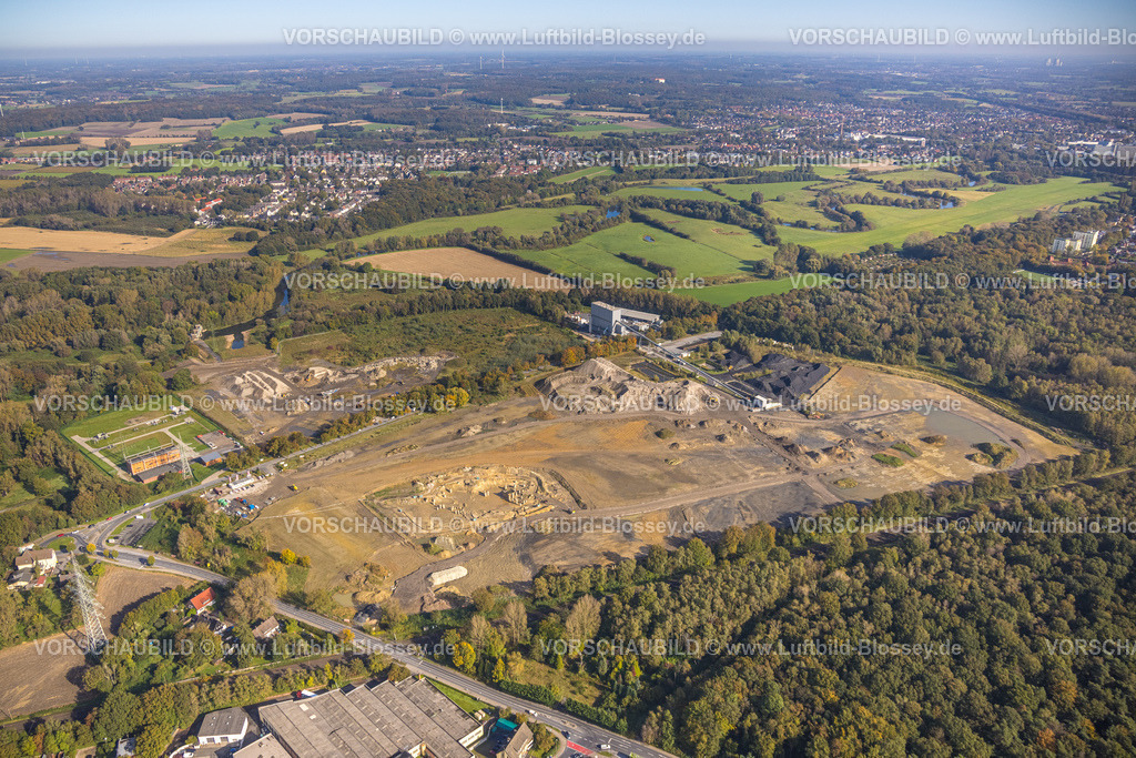 Luenen241012031 | Luftbild, ehemaliges STEAG Kraftwerk Gelände, Brachfläche im Wald, Lippholthausen, Lünen, Ruhrgebiet, Nordrhein-Westfalen, Deutschland