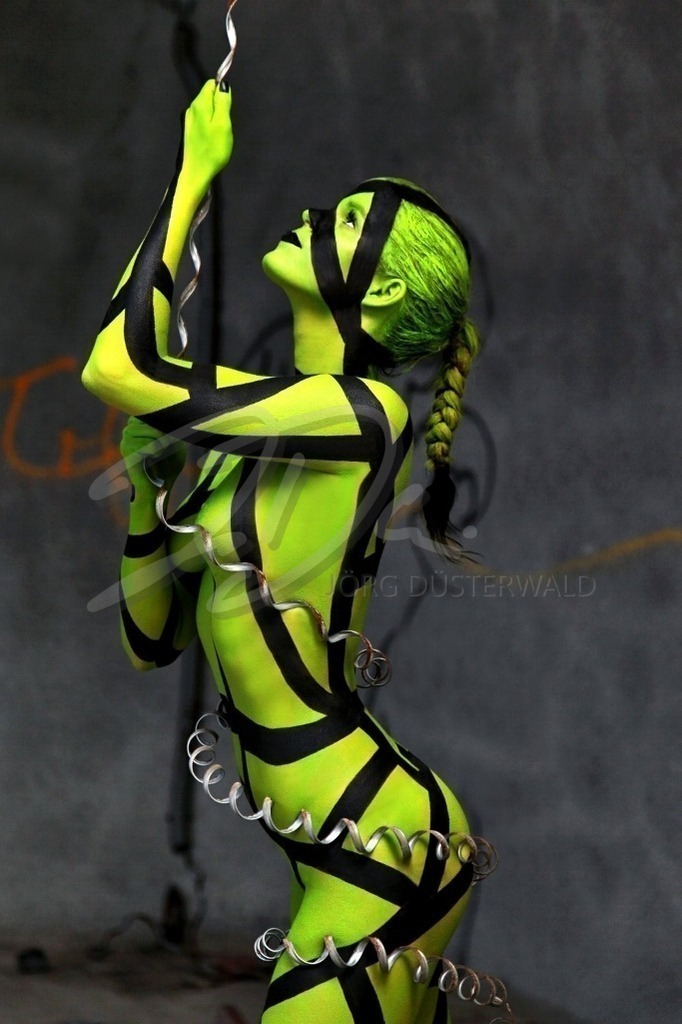 Bodypainting-EXPO_9957 | #004 | Modell: Karenina | Foto: Sandra Diersche-Schwamm - Realisiert mit Pictrs.com