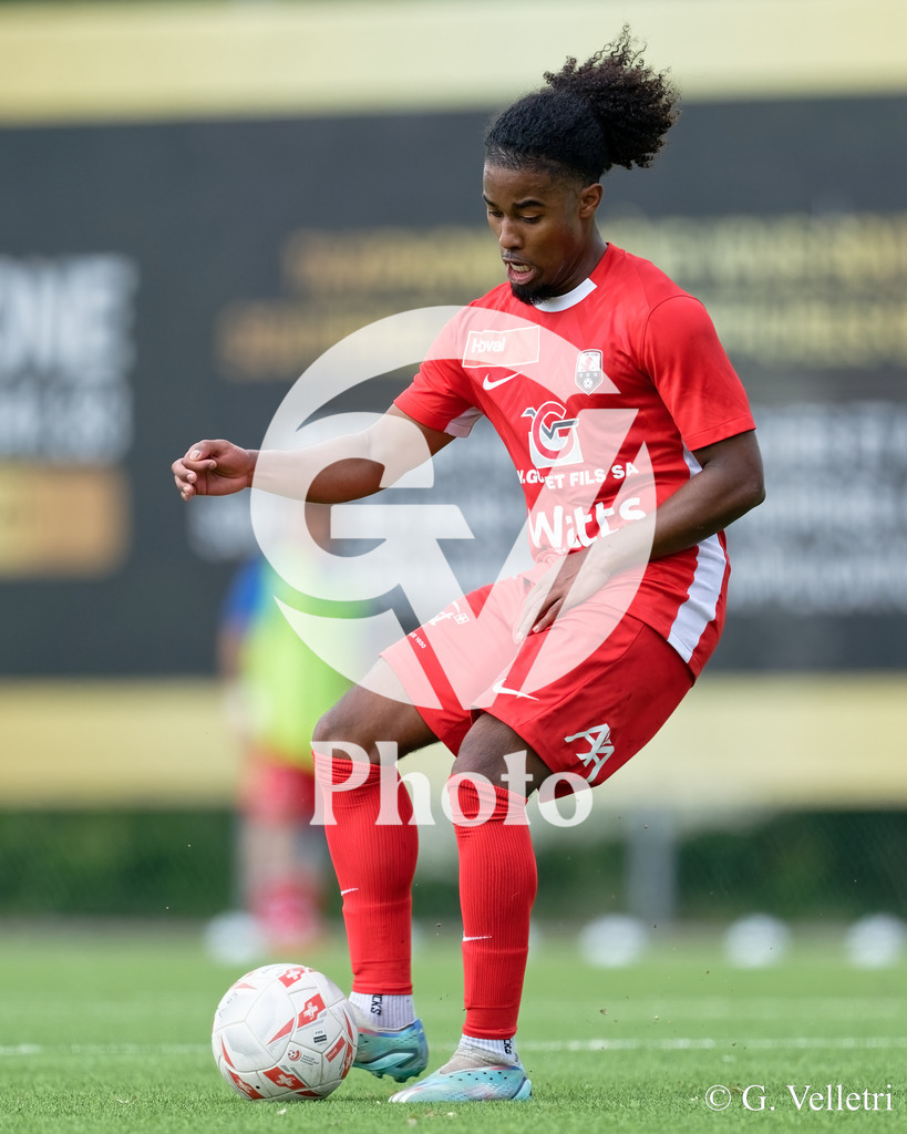 Promotion League - FC Grand-Saconnex v FC Luzern U-21 | during the Promotion League game between FC Grand-Saconnex and FC Luzern U-21 at Stade du Blanché in Grand-Saconnex, Switzerland