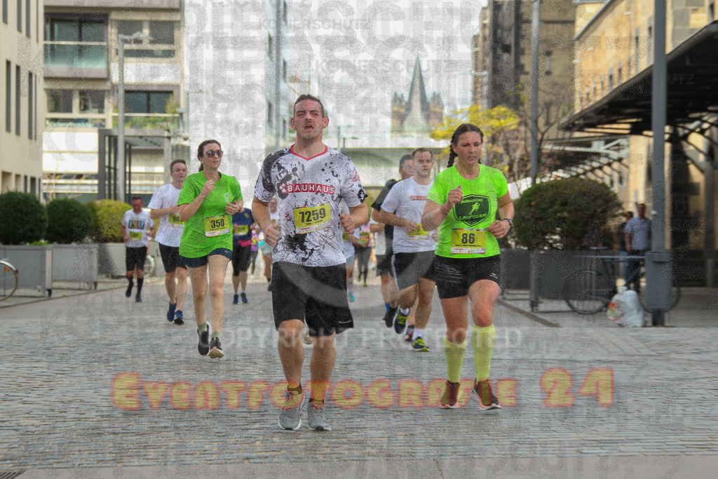 250920_1329_EV4_5795 | Sportfotografie im Rhein-Sieg Kreis, Köln, Bonn, NRW, Rheinland Pfalz, Hessen, etc. Unser Tätigkeitsfeld umfasst den Laufsport vom Volkslauf über den Marathon, Duathlon, Triathon bis zum Ultralauf wie Kölnpfad Ultra oder Schindertrail.