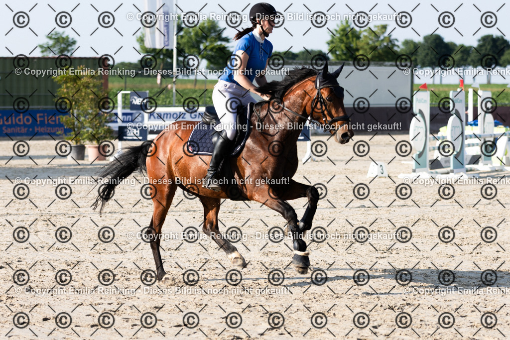 CL5A1361 | Emilia Reinking Fotografie - Realisiert mit Pictrs.com