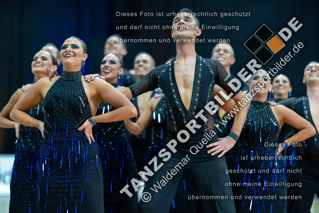 20230513-05633 | Hier finden Sie Tanz Bilder vom Latein und Standard Formationen tanzen. Sportbilder vom Tanzsport. Schöne Fotos und von Weltmeisterschaft, Europameisterschaft, Bundesliga, Regionalliga, Oberliga und Landesliga sowie von GOC Stuttgart, DanceComp, WM Bremen