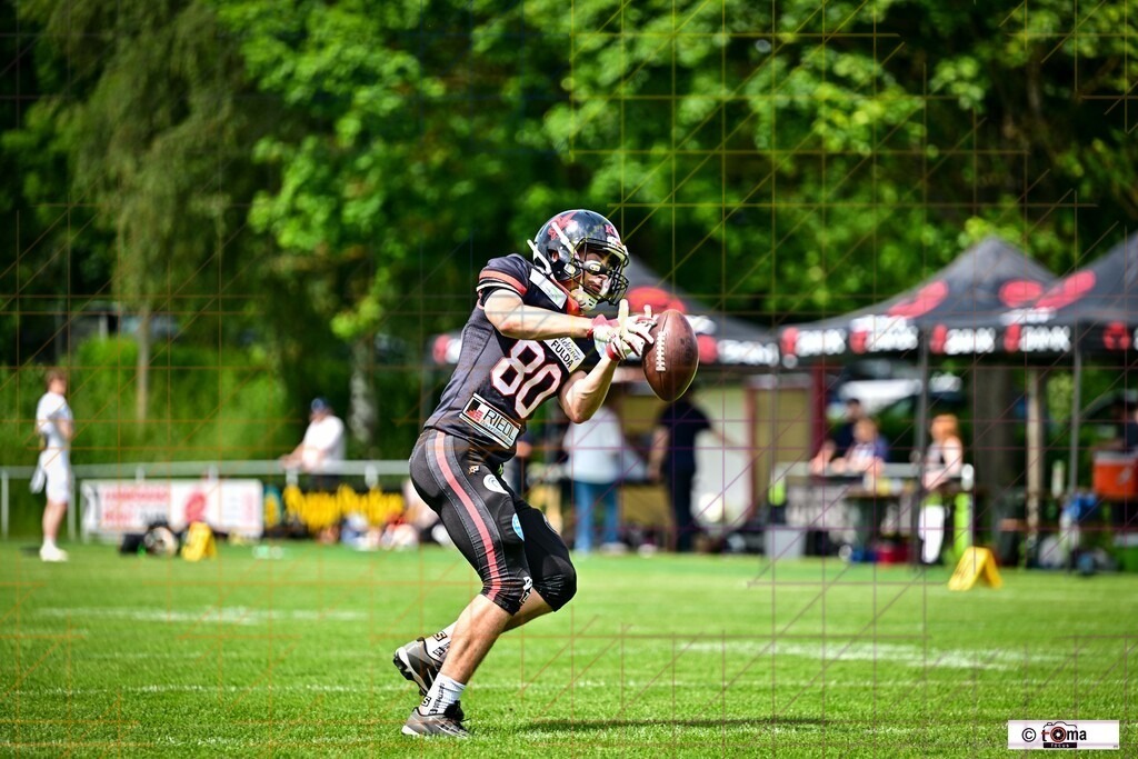 FD-Saints vs. Wetzlar Wölfe (60 von 205) | professionelle Sport- und Eventfotografie von Tomafocus – dynamische Bilder, emotionale Momente und hochwertige Aufnahmen für jeden Anlass. - Realisiert mit Pictrs.com