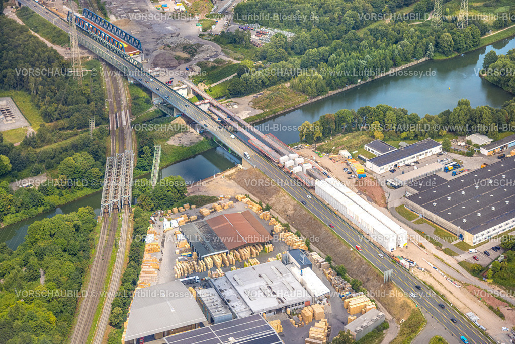Herne250702915A43 | Luftbild, Großbaustelle Autobahnkreuz Herne mit Tunnelbau, Autobahn A43 zwischen Recklinghausen Emscher- und Rhein-Herne-Kanal Überführung und Abfahrt Bochum Riehmke , Autobahn A42, Baukau-West, Herne, Ruhrgebiet, Nordrhein-Westfalen, Deutschland