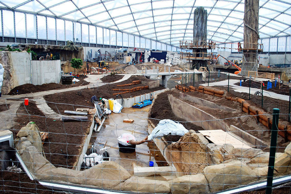 Gondwanaland im Zoo Leipzig | Das Team hinter BILDLEXIKON LEIPZIG bündelt historische wie aktuelle Informationen über die Stadt Leipzig in Text und Bild auf einer Plattform und stellt diese der interessierten Öffentlichkeit zur Verfügung.