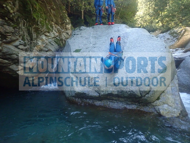 P9220051 | Bestelle die Bilder deines Berg- oder Wasser-Abenteuers mit Mountain Sports bequem von zu Hause aus direkt über unseren Online Fotoshop von pictrs.com. - Realisiert mit Pictrs.com
