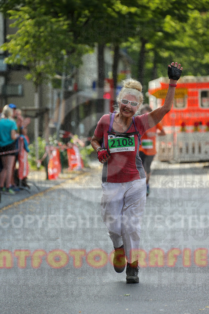 220625_1720_EX1_6626 | Sportfotografie im Rhein-Sieg Kreis, Köln, Bonn, NRW, Rheinland Pfalz, Hessen, etc. Unser Tätigkeitsfeld umfasst den Laufsport vom Volkslauf über den Marathon, Duathlon, Triathon bis zum Ultralauf wie Kölnpfad Ultra oder Schindertrail.