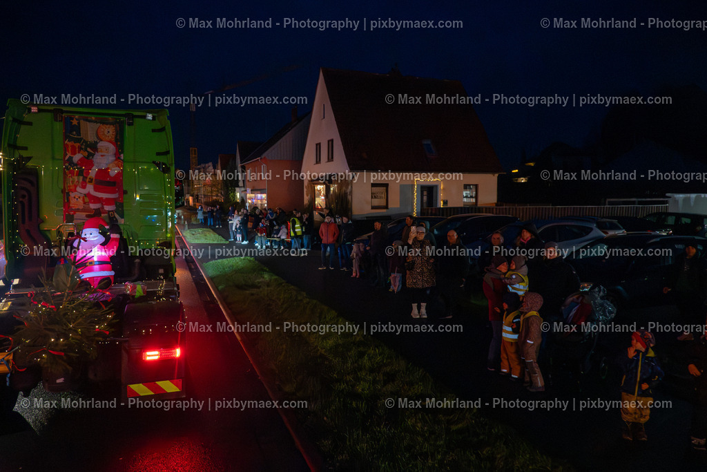 Lichterfahrt-Barsntorf_061225-MM_8286-0018 | Max Mohrland - Photography - Realisiert mit Pictrs.com