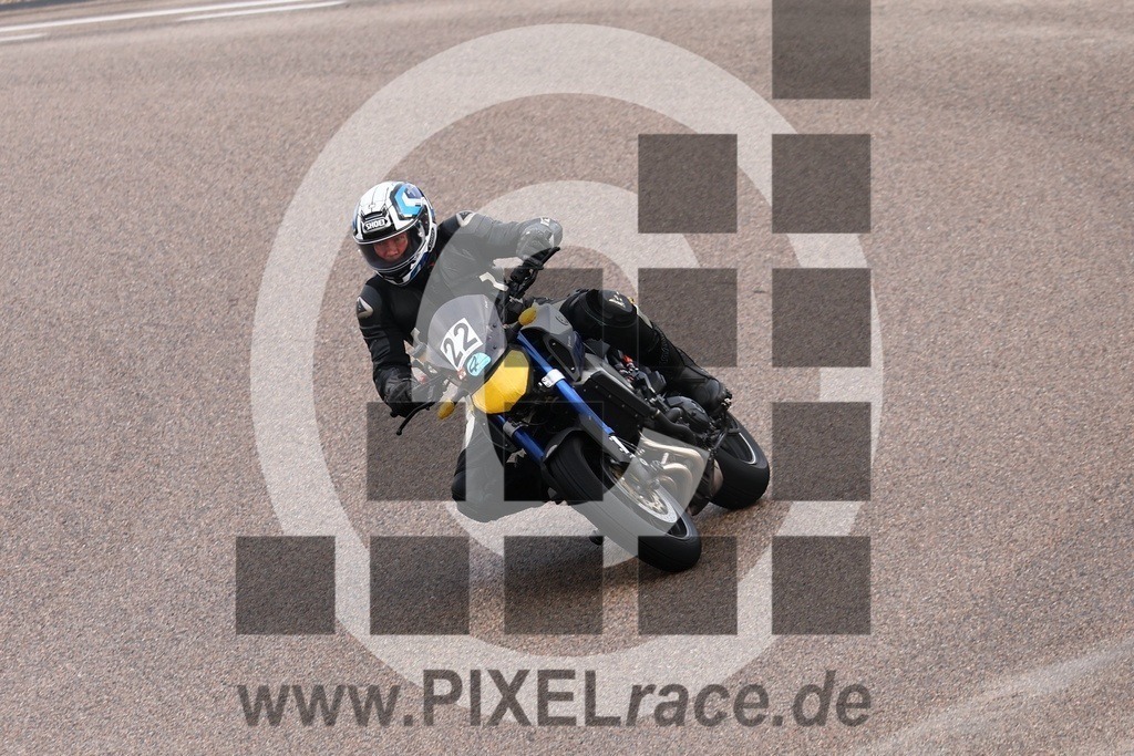 0022-20240819_00646 | Schöne Erinnerungen an spannende Momente - das festzuhalten ist unser Job. PIXELrace.de ist seit 2003 auf den Rennstrecken Europas unterwegs um die Action draußen beim Fahren und die wunderbare Stimmung imm Fahrerlager für euch einzufangen.