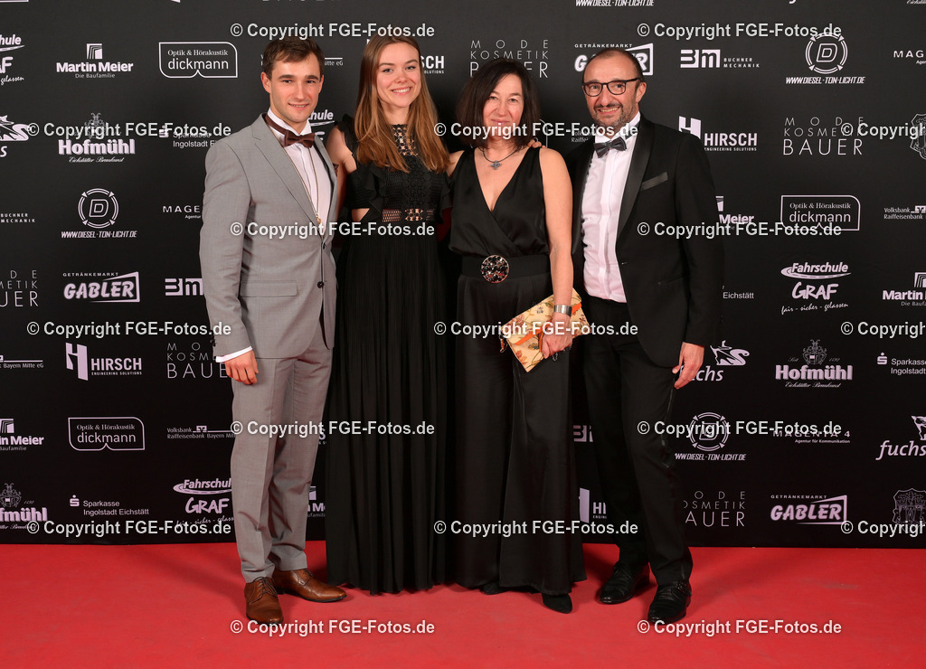 20240128-fge-fotos-0366 | Hofball der FGE am 28.01.2024 im Alten Stadttheater in Eichstätt. - Realisiert mit Pictrs.com