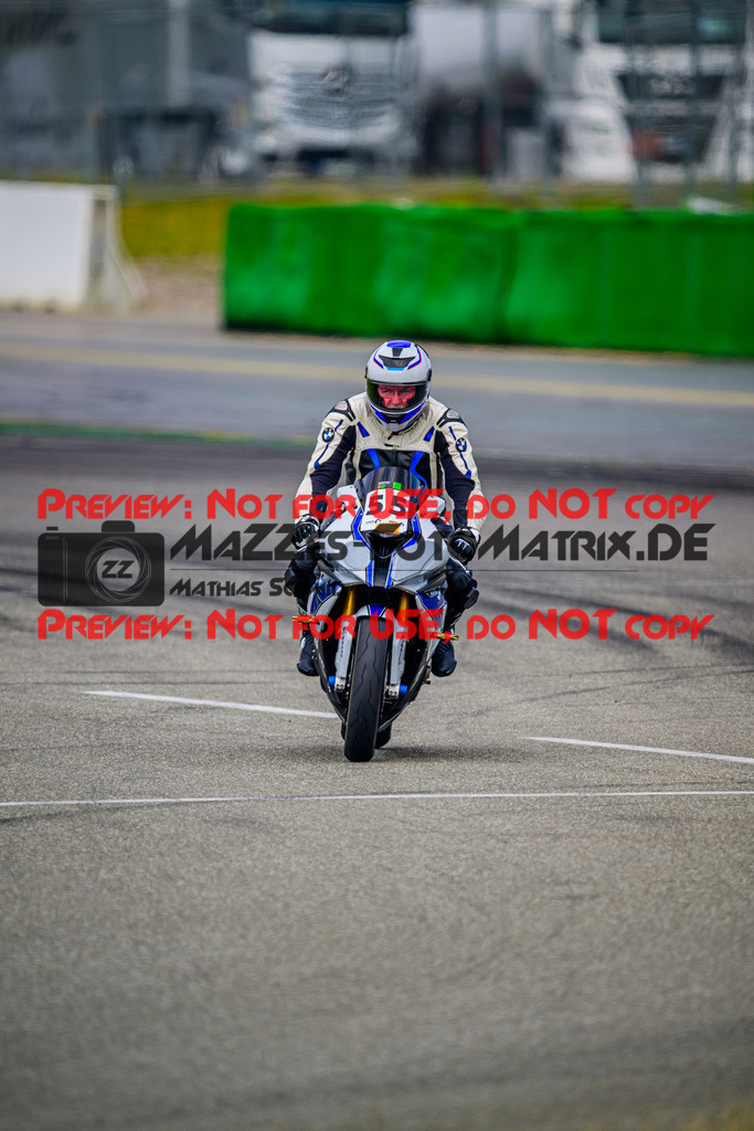 MaZZes_Fotomatrix_20250609_6007705_1264-3 | INST