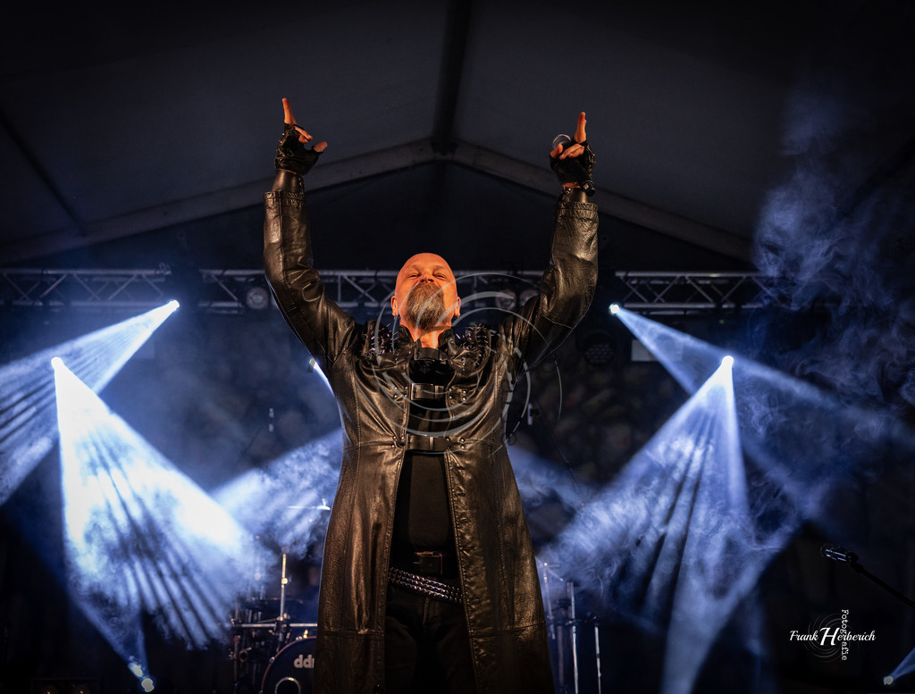 F.U.C.K. Rosenberg | Frank Herberich Fotografie, Frank Herberich, Fotografie, Hochzeit, Portrait, St. Peter Ording, Ording, Westerhever, Nordsee, Frank Fotografie, Hardheim,  Odenwald,Walldürn, Band,Eventfotografie - Realisiert mit Pictrs.com