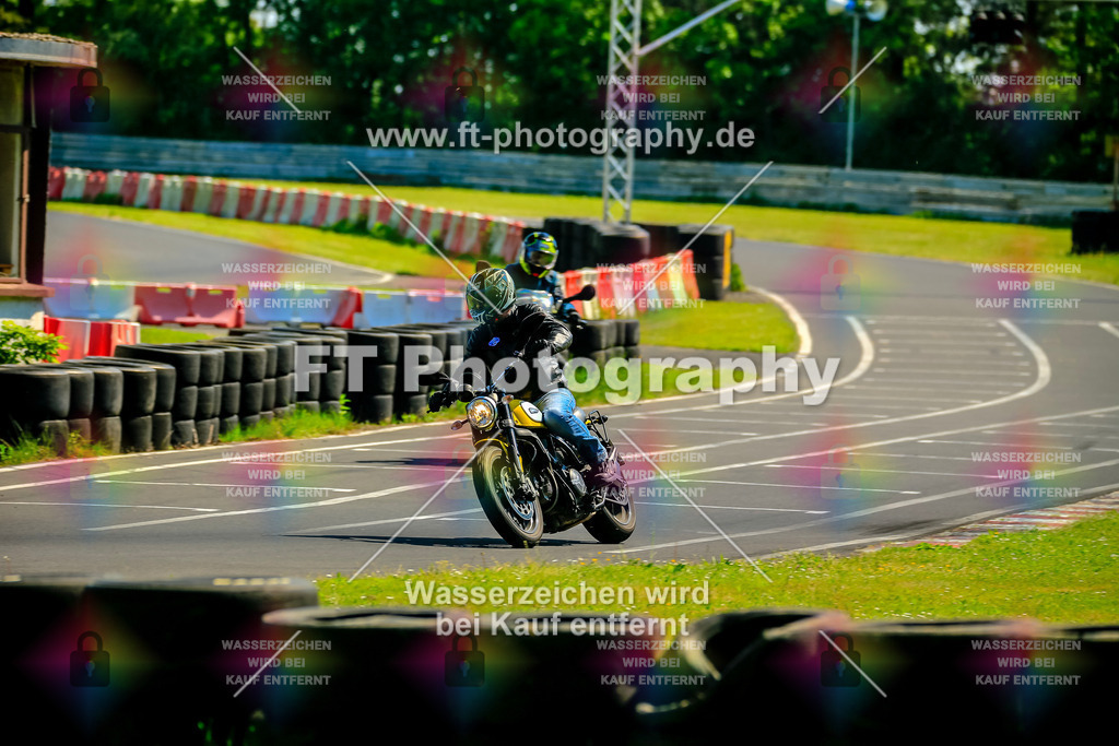 _NBG4165 | Hier findet Ihr Bilder von Touristenfahrten auf der Nürburgring Nordschleife oder von anderen Veranstaltungen die ich besucht habe. Viel Spass beim Durch Schauen 