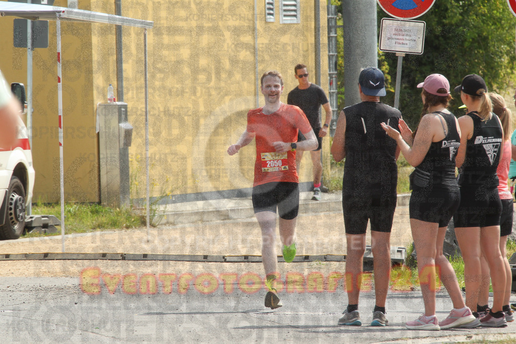 250614_1038_EV4_8285 | Sportfotografie im Rhein-Sieg Kreis, Köln, Bonn, NRW, Rheinland Pfalz, Hessen, etc. Unser Tätigkeitsfeld umfasst den Laufsport vom Volkslauf über den Marathon, Duathlon, Triathon bis zum Ultralauf wie Kölnpfad Ultra oder Schindertrail.