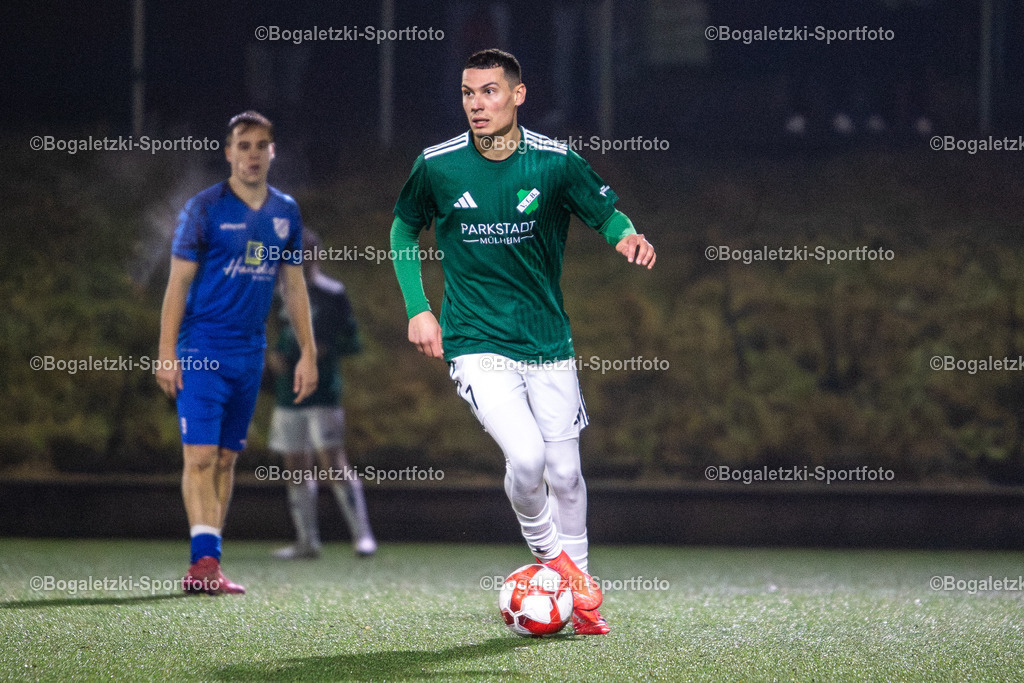 Kreispokal DU/MH/DIN, Achtelfinale, TuS Mündelheim - VfB Speldorf, Duisburg, Germany | Duisburg, Germany. 16th January, 2026. Yassin Merzagua (VfB Speldorf #7) with ball. Credit: Robin Bogaletzki - Realisiert mit Pictrs.com
