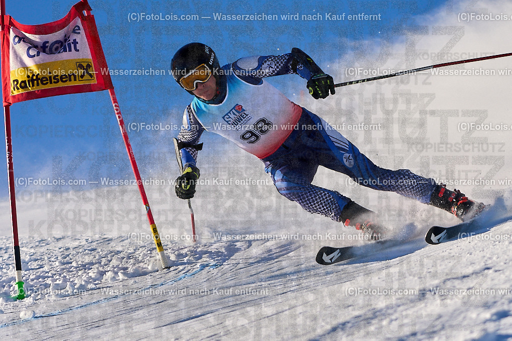 ALP4616_MASTERS-Cup_GS-A Herrn_Dohrmann Michael | (C)FotoLois.com, Alois Spandl. FIS Masters-Cup Wildschönau, Giant Slalom auf der Piste Schatzberg GS, Siegerehrung auf dem Dorfplatz Niederau, Sa 13. Januar 2024.