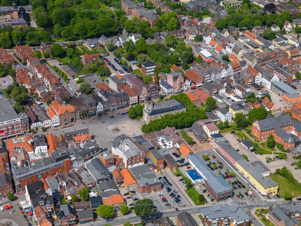 3091280 | Innenstadtbereich , Markt, Husum