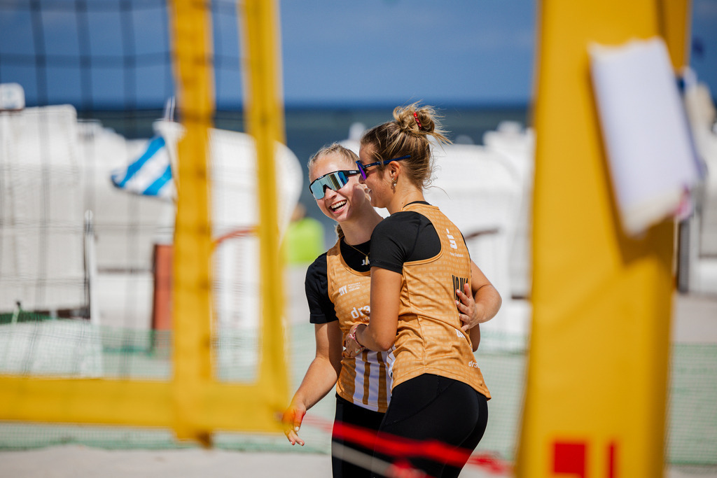 Beachvolleyball I Saison 2026 I Deutsche Meisterschaft U19 I 1. Tag | Jasper Lorenz Fotografie - Realisiert mit Pictrs.com