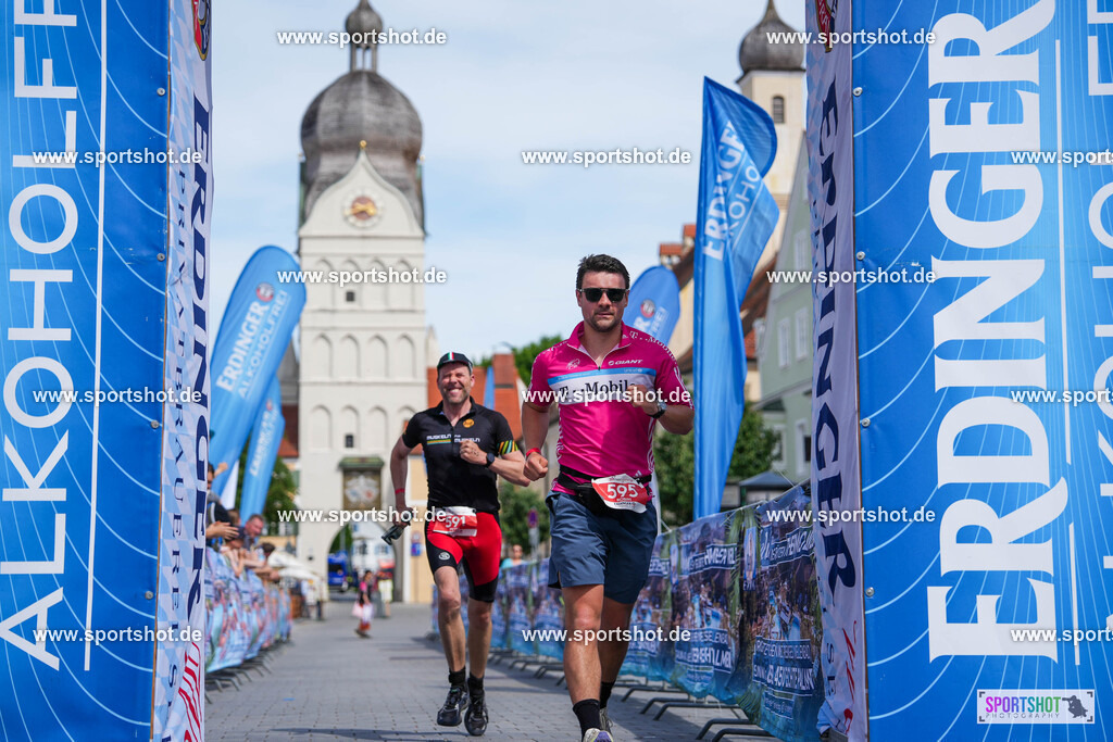 DSC05365 | Stadttriathlon Erding 2025. #yourpictrs #sportshot_your_pictrs @Sportshotphotography #stadttriathlonerding Copyright: www.sportshot.de
