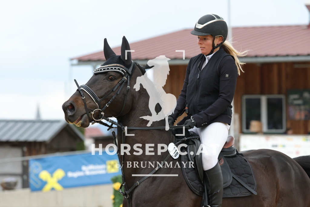 0P6A5855 | Willkommen bei Brunnmayr - Design & Fotografie – Ihrem Spezialisten für Reitturniere und Pferdeveranstaltungen in Oberösterreich, Salzburg und Bayern! Seit über 17 Jahren sind wir leidenschaftlich dabei.