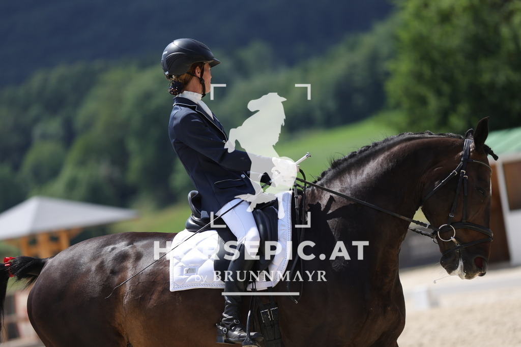 0P6A2053 | Willkommen bei Brunnmayr - Design & Fotografie – Ihrem Spezialisten für Reitturniere und Pferdeveranstaltungen in Oberösterreich, Salzburg und Bayern! Seit über 17 Jahren sind wir leidenschaftlich dabei.