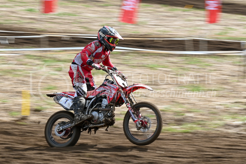 Motocross Schlatt bei Winterthur - 29. April 2023 | #1 Flury Jason aus Wilen b. Wollerau (CH) auf Honda in der Kategorie MX2 / TL am Motocross Schlatt bei Winterthur, 29. April 2023.
Instagram: @mx_schlatt | @mc_wila | @sam_schweiz
Bild: Sportfotografie Markus Aeschimann | www.markus-aeschimann.ch - Realisiert mit Pictrs.com