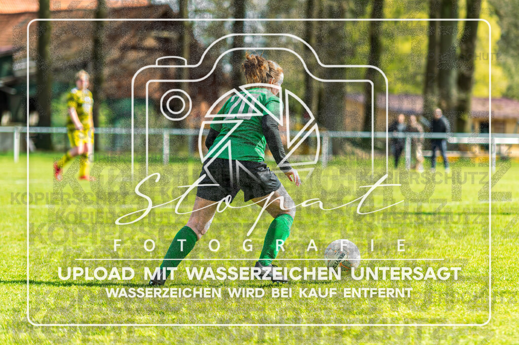SGFTUS-1031 | Nadine Fellenberg (TuS Eversen-Sulze #20) beim Damen Kreisliga HK/CE Spiel zwischen SG Fulde und TuS Eversen-Sulze im Fulder Zentralstadion, Fulde (Simon Paul Stopat) - Realisiert mit Pictrs.com