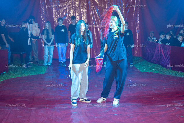 Zirkusvorstellung der MS Feldkirchen Digital | Bildershop von pixelworld.at - Realisiert mit Pictrs.com