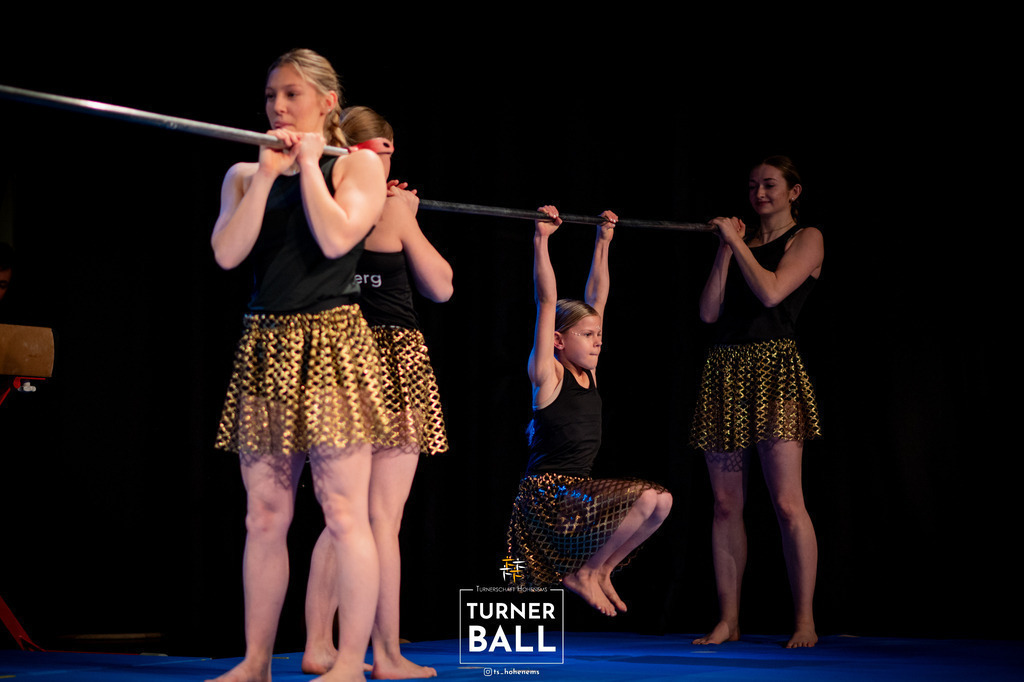 DSC_9785 | "Fussifoto.com – Ihr Ansprechpartner für hochwertige Fotografie! Entdecken Sie kreative Bilder und professionelle Dienstleistungen. Kontaktieren Sie uns für Ihre Projekte!"