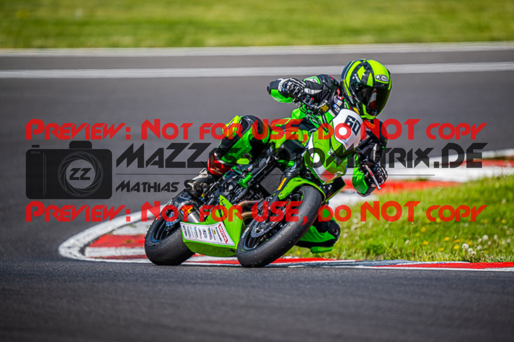 MaZZes_FotoMatrix_220507_98807 | Fotograf Mathias Schmid
Sportfotograf,
Eventfotograf,
Hochzeitsfotograf,
Portraitfotograf