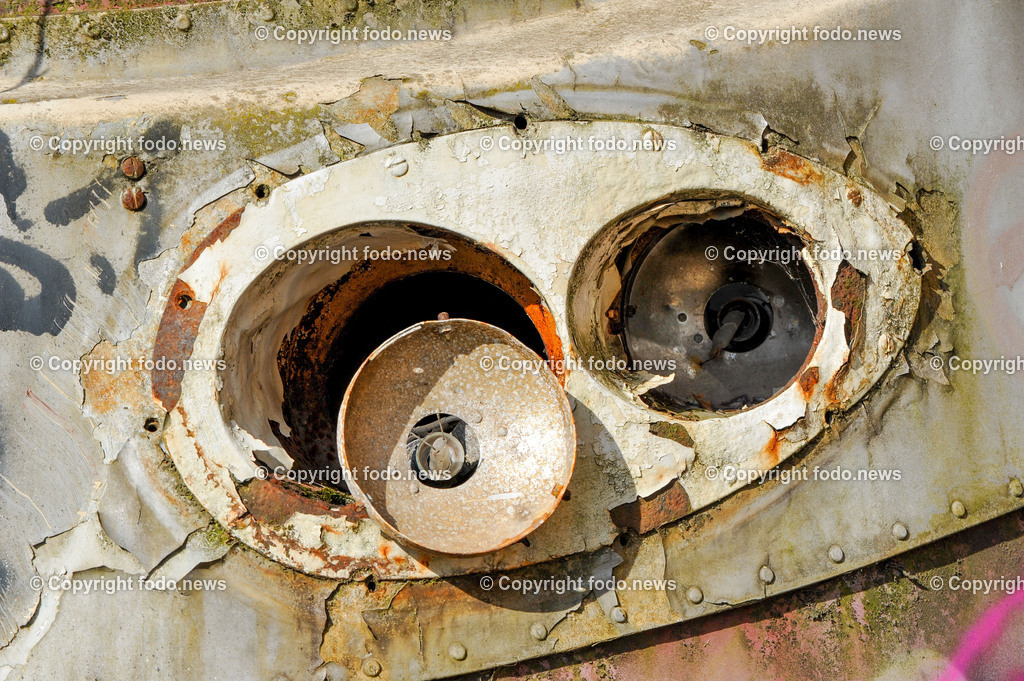 Deutschland_ Baden-Wuerttemberg_ Heilbronn_ 21.02.2025-29 | 21.02.2025, Deutschland, GER, Baden-Wuerttemberg, Heilbronn im Bild Themenbild, Stadtansichten, Ehemaliges Sueddeutsches Eisenbahnmuseum, Museum, Zug, Eisenbahn, Lost Place, aufgelassen, verwildert, Waggon