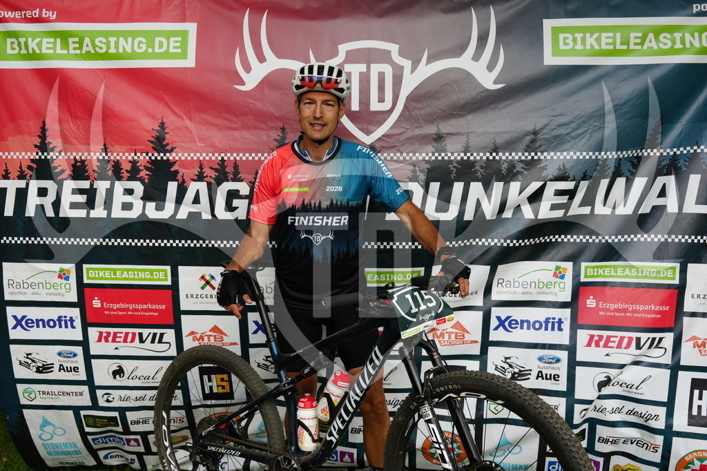 FC605751 | Fotogalerie der Treibjagd im Dunkelwald - Dein MTB Etappenrennen im Erzgebirge - Realisiert mit Pictrs.com