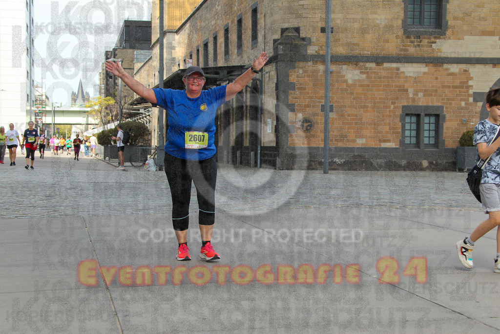 250920_1343_EV4_6552 | Sportfotografie im Rhein-Sieg Kreis, Köln, Bonn, NRW, Rheinland Pfalz, Hessen, etc. Unser Tätigkeitsfeld umfasst den Laufsport vom Volkslauf über den Marathon, Duathlon, Triathon bis zum Ultralauf wie Kölnpfad Ultra oder Schindertrail.
