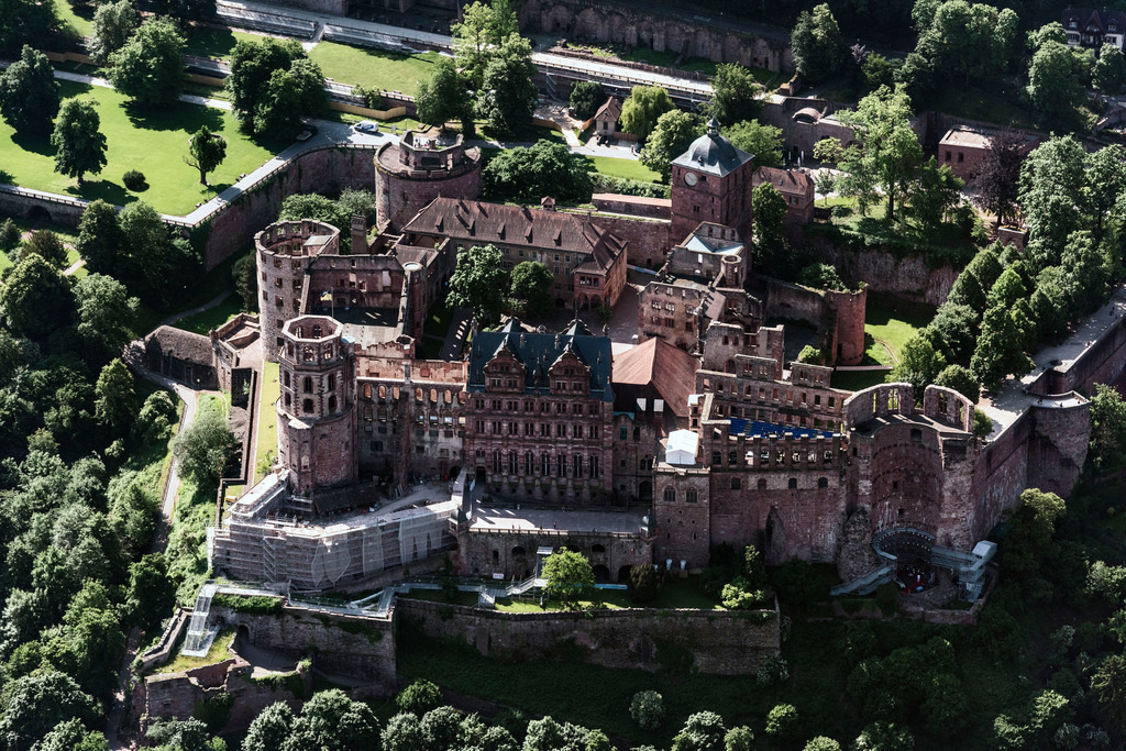 dr__0017985.jpg | HEIDELBERG 01.06.2017 Burganlage des Schloß Heidelberg in Heidelberg im Bundesland Baden-Württemberg, Deutschland. // Castle of Schloss Heidelberg in Heidelberg in the state Baden-Wuerttemberg, Germany. Foto: Daniel Reiter