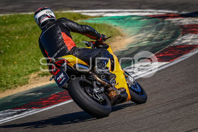 0005-260526NBR-001_5 | Deine Full-Service-Agentur für ✔️Videoproduktionen und ✔️Motorsportfotografie Jetzt Angebot anfragen!