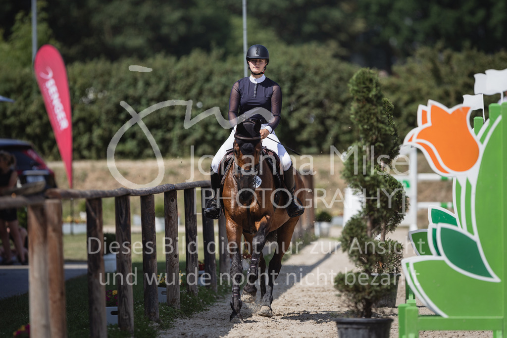 230625_PfSpTa_M1-Stil-556 | Deine schönsten Turniermomente als professionelle Fotos! Entdecke hochwertige Pferdesport-Fotografie im Online-Shop. Jetzt Fotos finden & bestellen!