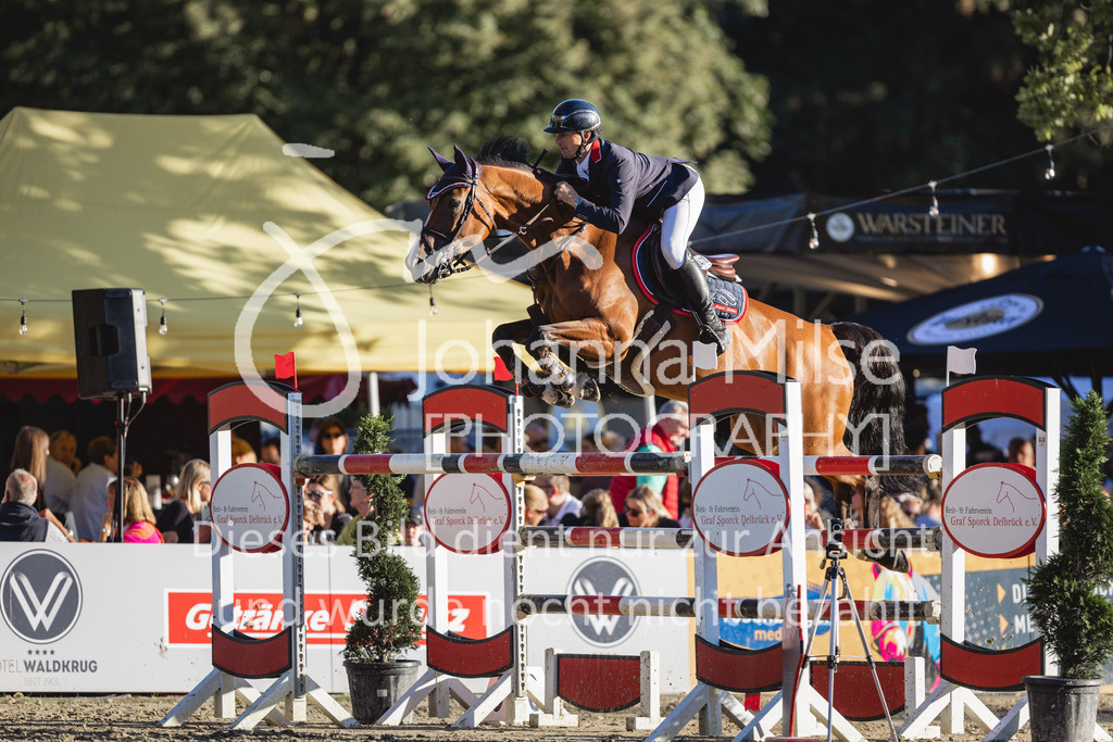 230826_Delbrueck_S1-Spr-961 | Deine schönsten Turniermomente als professionelle Fotos! Entdecke hochwertige Pferdesport-Fotografie im Online-Shop. Jetzt Fotos finden & bestellen!