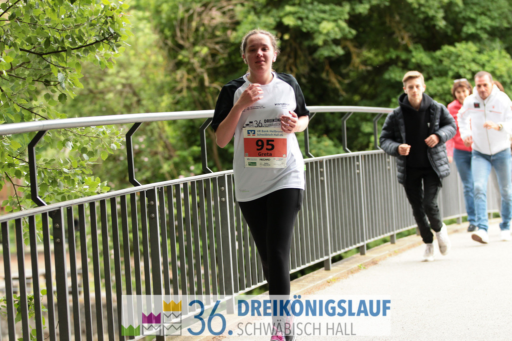 VR Bank Hauptlauf 10km | 3königslauf 2022 VR Bank Hauptlauf - Realisiert mit Pictrs.com