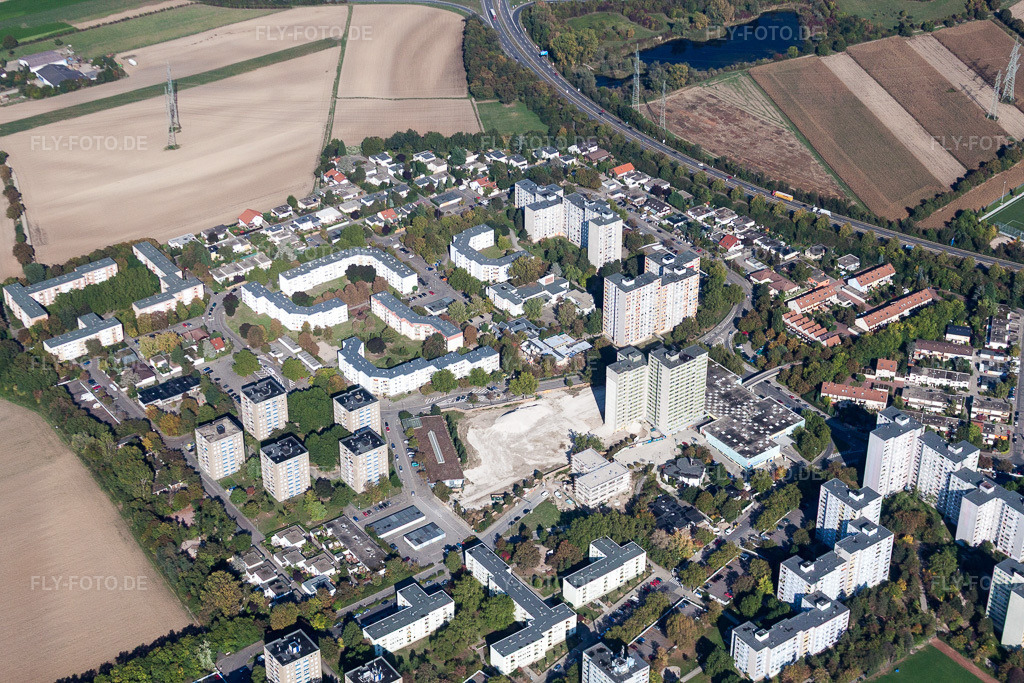 Luftbild: Stadtteil Notwende, Londoner Ring im Ortsteil Pfingstweide in Ludwigshafen im Bundesland Rheinland-Pfalz in Deutschland. Foto: IMG_21779.jpg vom 09.10.2009 durch Werner Riehm/FLY-FOTO.de