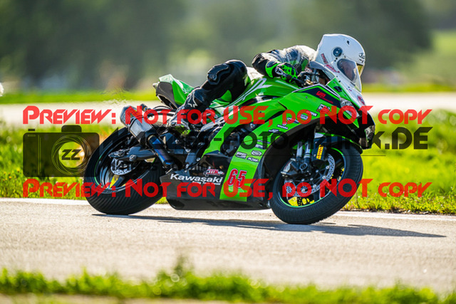 MaZZes_FotoMatrix_220918_3761 | SB-OPEN