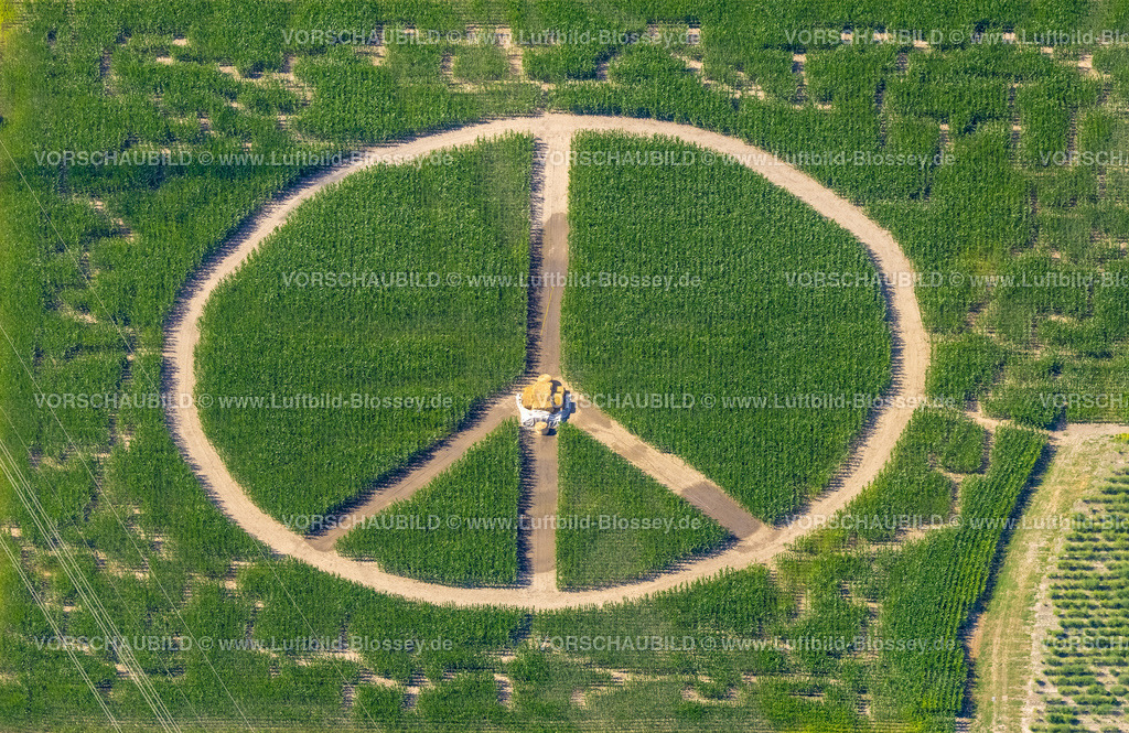 Hamm220707316 | Luftbild, Peace Zeichen auf einem Feld, Uentrop, Hamm, Ruhrgebiet, Nordrhein-Westfalen, Deutschland