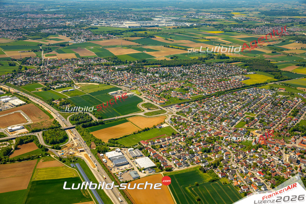 Luftaufnahme der Stadt Hepberg - Die Luftaufnahme wurde 2025 vom UL-Flugzeug heraus erstellt ( keine Drohne ) - Hochauflösende Luftaufnahme - für professionelle Ausdrucke geeignet. Die Geschenkidee !Mit Lizenz und Bildrechte bestellbar