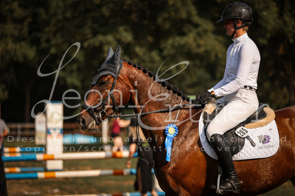 13.FrPfA00168 | Leoni Ertmer Photography - Realisiert mit Pictrs.com