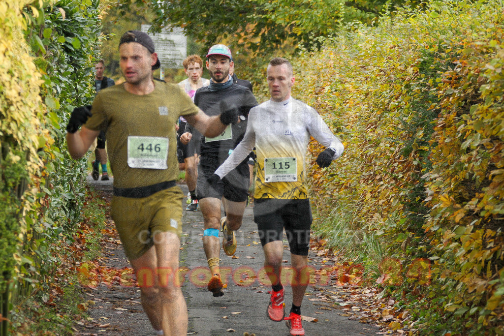 251026_1003_EV4_3839 | Sportfotografie im Rhein-Sieg Kreis, Köln, Bonn, NRW, Rheinland Pfalz, Hessen, etc. Unser Tätigkeitsfeld umfasst den Laufsport vom Volkslauf über den Marathon, Duathlon, Triathon bis zum Ultralauf wie Kölnpfad Ultra oder Schindertrail.