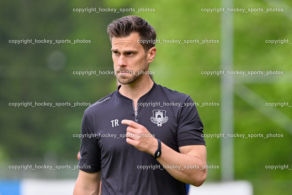 ATUS Velden vs. SV Dellach Gail | Headcoach ATUS Velden Marcel Günther Kuster, ATUS Velden vs. SV Dellach Gail, ATUS Velden vs. SV Dellach Gail am 03.05.2025 in Velden (Wald Arena Velden), Austria, (Photo by Bernd Stefan)