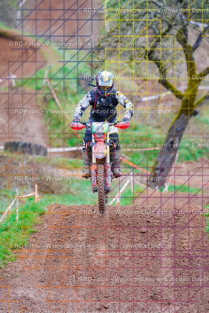 4 Lauf Mernes-177 | Sportfotografie von RO-Fotos: Motorsport, Motocross, Enduro, Laufveranstaltungen und Triathlon. Professionelle Fotos von Sportlern und Events. - Realisiert mit Pictrs.com