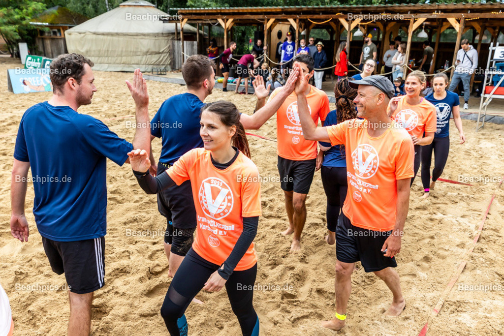 2025-200080425-Strandvölkerball-WM_1 |  23.08.2025; Berlin Foto: Gerold Rebsch - www.beachpics.de