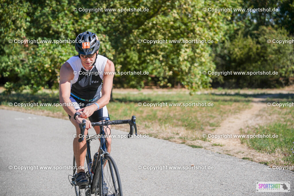 DSC02371 | Vienna Triathlon 2024                                        P3 Event                                                             #yourpictrs #sportshot_your_pictrs                 @Sportshotphotography                                     Photo Credit: www.sportshot.de